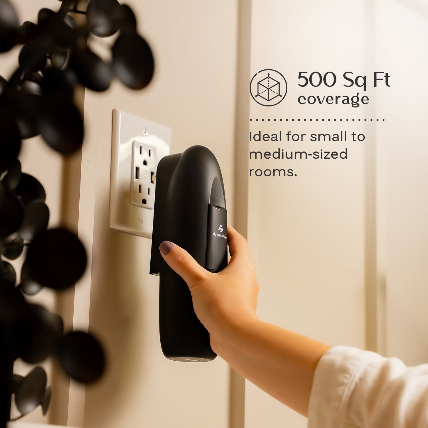 Smart Plug-in Diffuser (Black) - AromaPlan